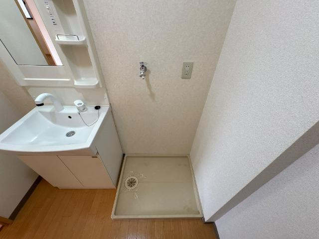 センチュリーハイツの洗面所|洗濯機置場