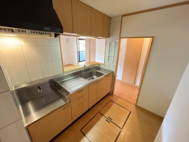 ｂｉｅｎｖｉｖｒｅ楡木のキッチン|キッチン