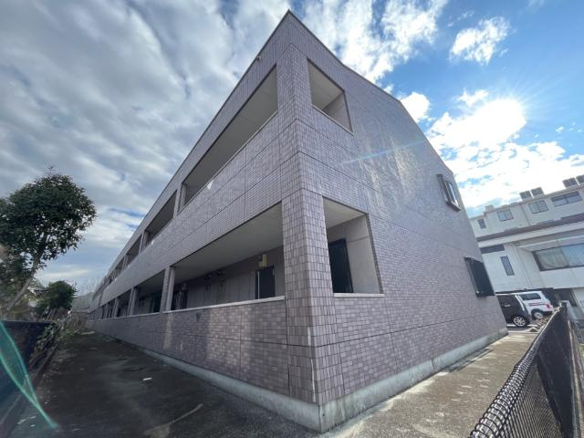 Ｇｒａｎｄ　Ｆｉｅｌｄ　弐番館の外観|外観写真（昼）