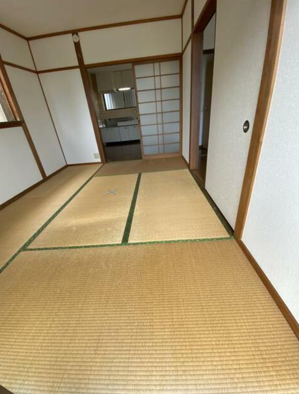 シャロームミヤタⅡの内装
