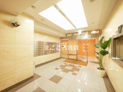 【エントランス】 | グラマシー心斎橋東