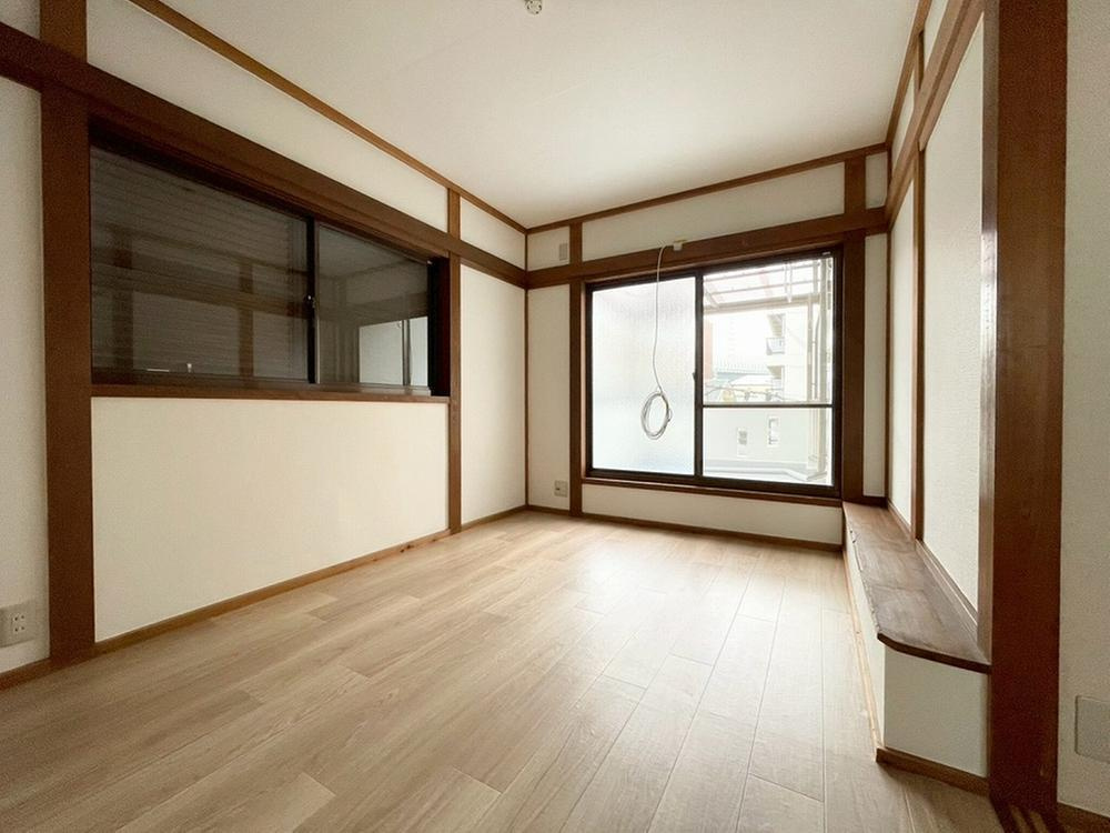 宮前町　中古一戸建ての内装|洋室5.0帖
■物件内覧・資金計画相談・住宅ローン相談、リフォーム相談、お問合せ受付中■
※当日・翌日のご内覧、ご相談はお電話でのお問合せがスムーズです！