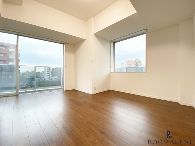 CORNES　HOUSE　NAGOYAの内装