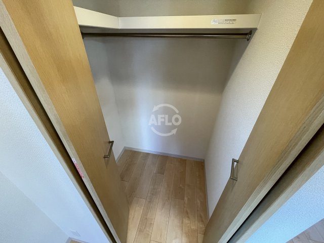アミティエ扇町リアンの収納|アミティエ扇町リアン　ウォークインクローゼット
