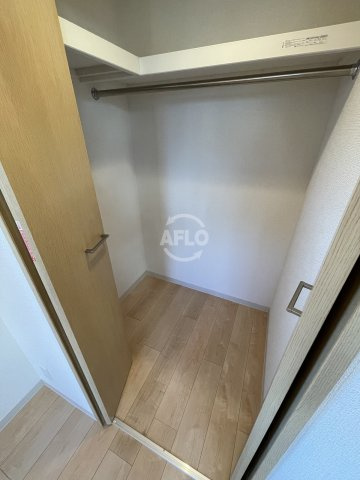 アミティエ扇町リアンの収納|アミティエ扇町リアン　ウォークインクローゼット