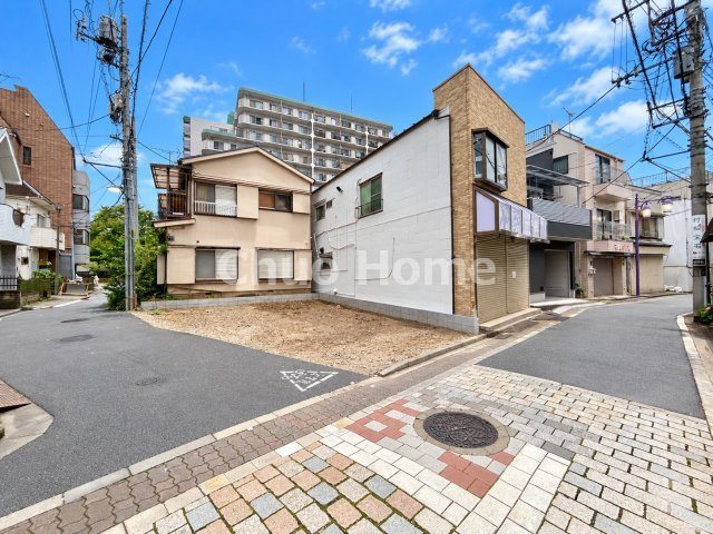 荒川区西尾久4丁目新築分譲住宅の前面道路含む現地写真|前面道路