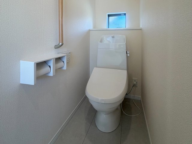 新築戸建 清水町徳倉1662番 全4棟 A号棟のトイレ