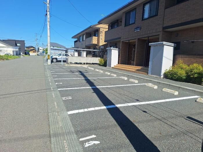 はっぴーあいらんど　Ｃの駐車場