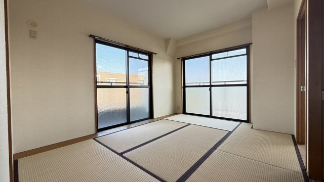 エクセルシア楠丘の和室