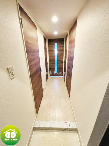 トラディスライズ錦糸町の玄関