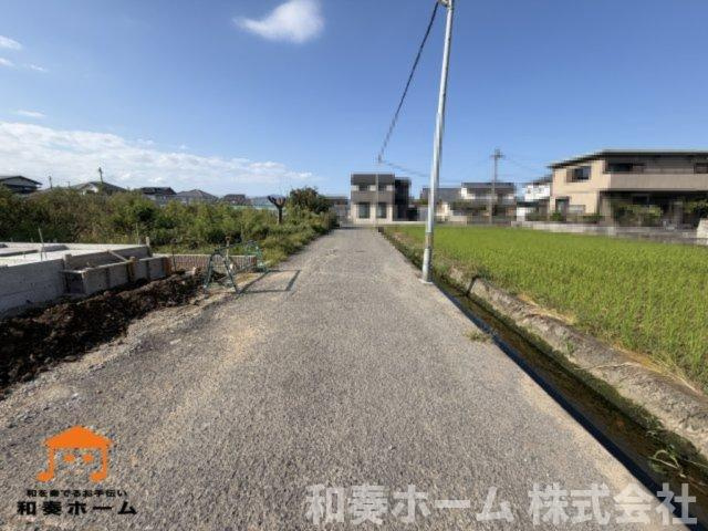 リナージュ ネクスジー 石井町石井01期の前面道路含む現地写真