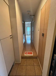 ドゥーエ大森の玄関