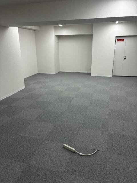 芝ＭＫビルの駐車場