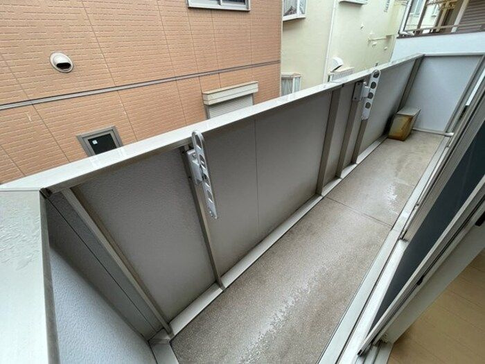 セジュール　yosｈiのバルコニー