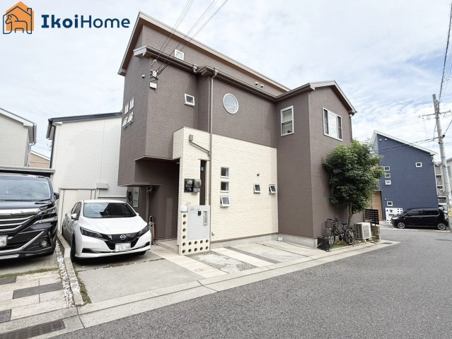 神戸市西区伊川谷町有瀬　中古戸建の駐車場|●年中無休：当日予約可●お車2台駐車可能！交通量少なめでお車の入出庫も楽々安心！