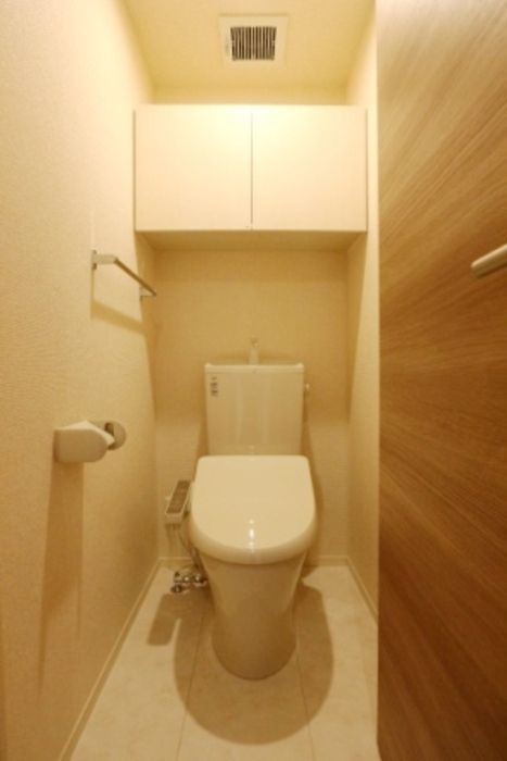 マノア・ロアのトイレ|コンパクトで使いやすいトイレです