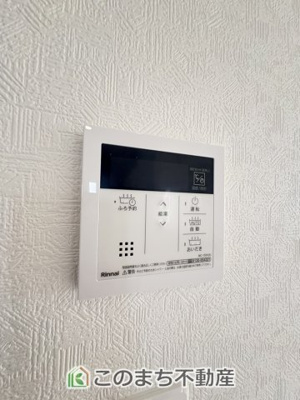 【設備】 | 常総市新石下第11　 | 同社施工物件写真。※建具やフローリング、その他仕様が異なる場合がございます。