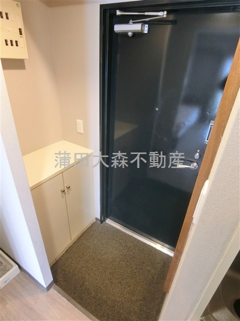 サニークレスト蒲田の玄関