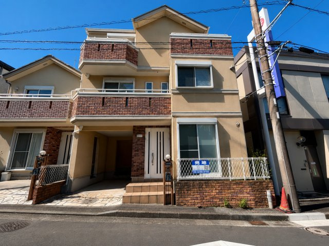 横浜市都筑区勝田町　戸建