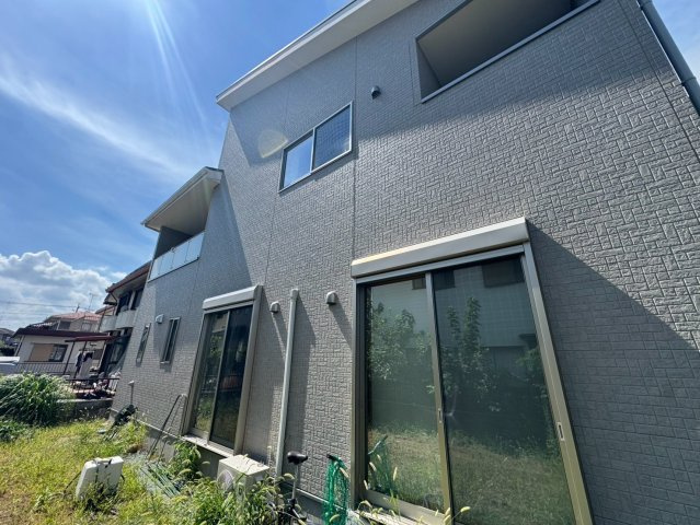 -三丁目不動産-　太田市新田木崎町　令和4年築　築浅美観住宅の外観