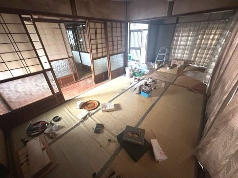 DIYで自分好みに再現可能！～群馬県富岡市七日市～の和室|日差しが差し込む和室空間。間仕切りを外せば一体利用も可能です。