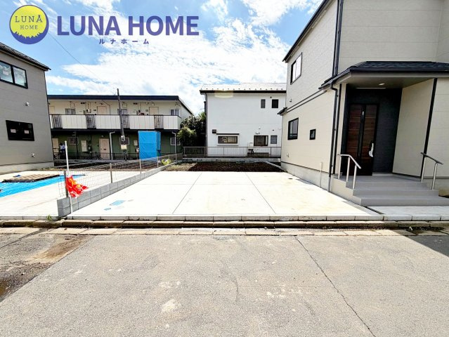 つくば市高野台3丁目　新築戸建　A号棟の駐車場