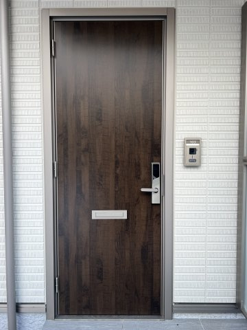 アルフラット山王Ａの玄関|裏側出入口