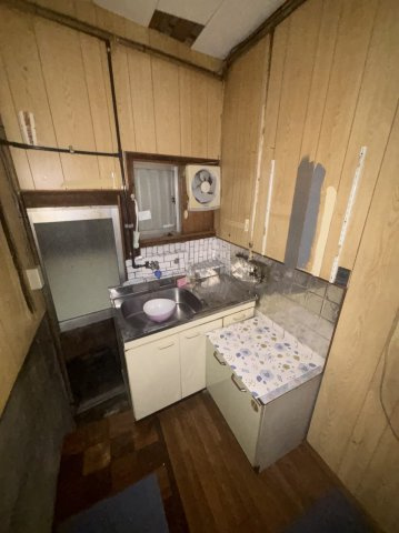 豊新4丁目住宅付き店舗