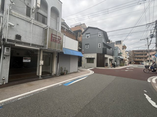 豊新4丁目住宅付き店舗