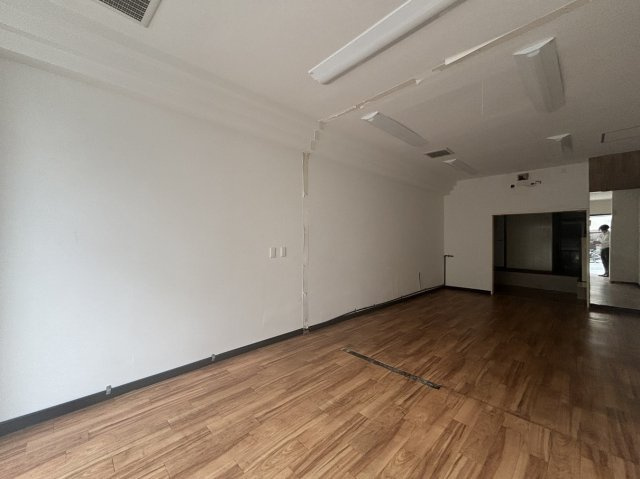 豊新4丁目住宅付き店舗