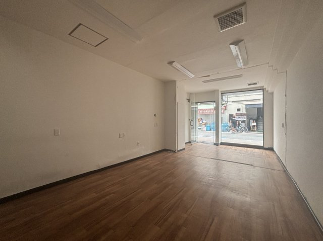 豊新4丁目住宅付き店舗