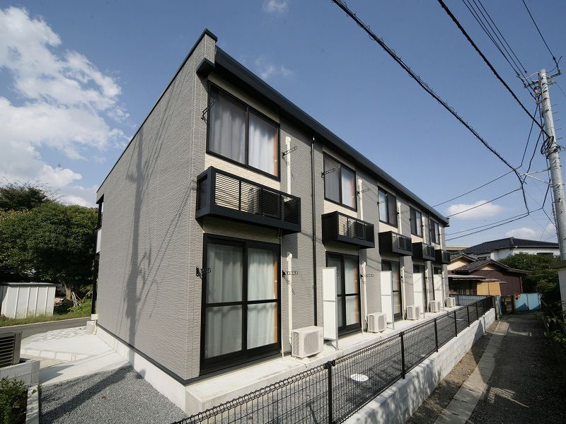 レオパレス宮ノ前１号棟の外観