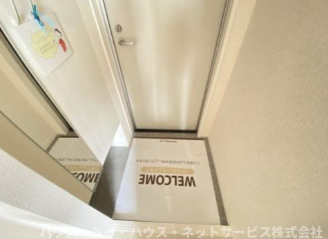 ボヌールの玄関