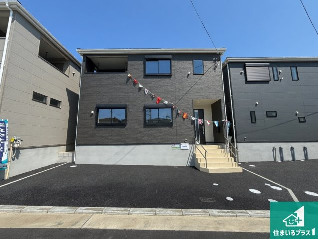 ■枚方市長尾峠町　第3期　新築一戸建ての外観|お客様に長く安心して住んでいだだける事にこだわった家づくり！住んでからのアフターサービスにもしっかりと取り組んでいます！