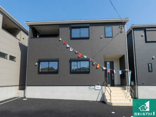 ■枚方市長尾峠町　第3期　新築一戸建ての外観|お客様に長く安心して住んでいだだける事にこだわった家づくり！住んでからのアフターサービスにもしっかりと取り組んでいます！