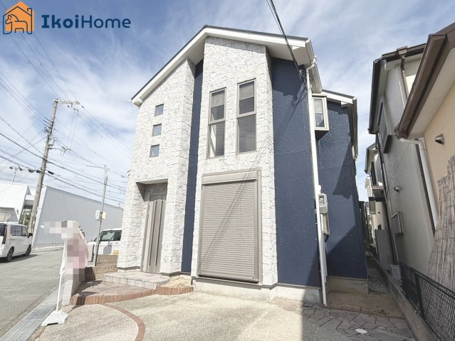 神戸市西区伊川谷町有瀬　中古戸建のエントランス|【ホームページに現地動画掲載中】●年中無休：当日予約可●平日や夜間もご案内可能。臨機応変に対応します