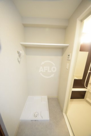ブラン花園町の洗面所|ブラン花園町　洗面所 室内洗濯機置場
