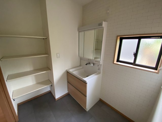 クライン本庄市今井第9期の脱衣所