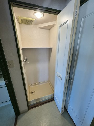 パークヴィラ湯河原のその他|室内洗濯機置き場