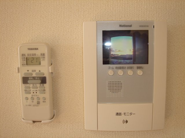 クレイル・メゾンのセキュリティ|カメラ付インターホン（イメージ）