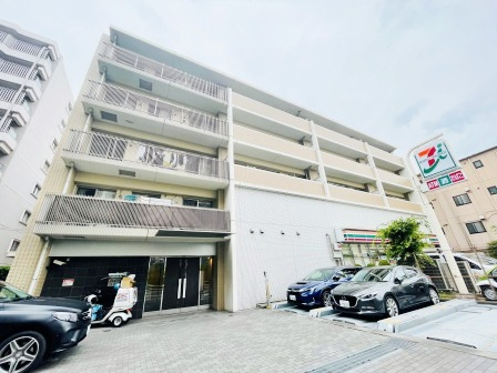 パークアクシス滝野川の外観