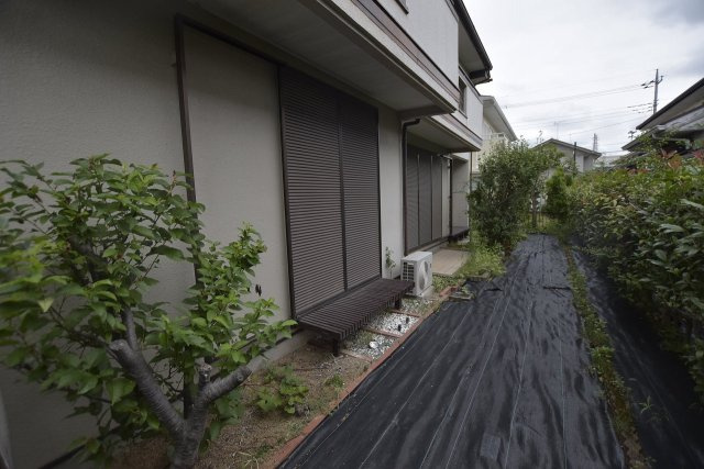 久喜市南栗橋5丁目　中古一戸建ての庭