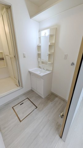 クレール大町の洗面所