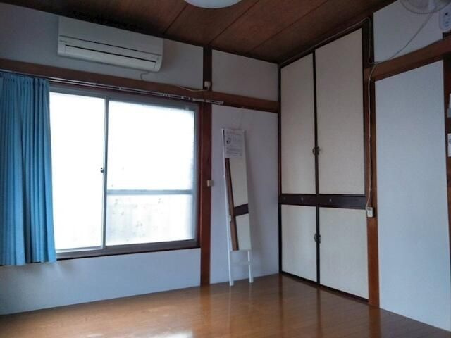 ドウェルさかえの居間・リビング