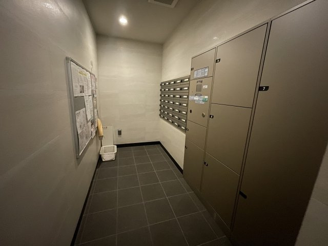 メールボックス、宅配ボックス