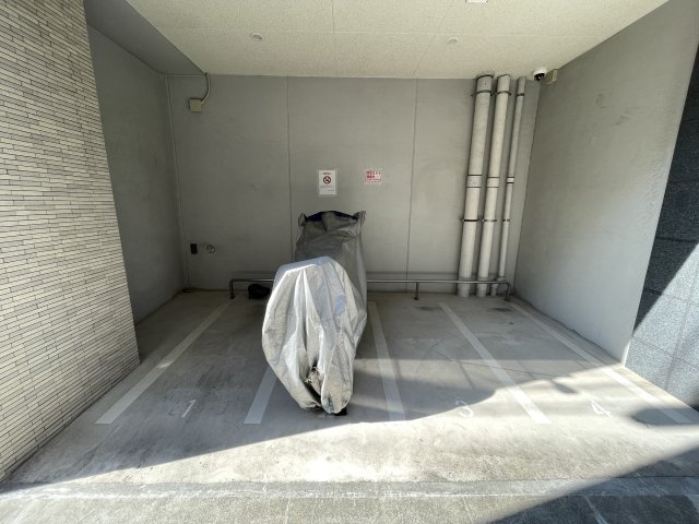 バイク置き場
