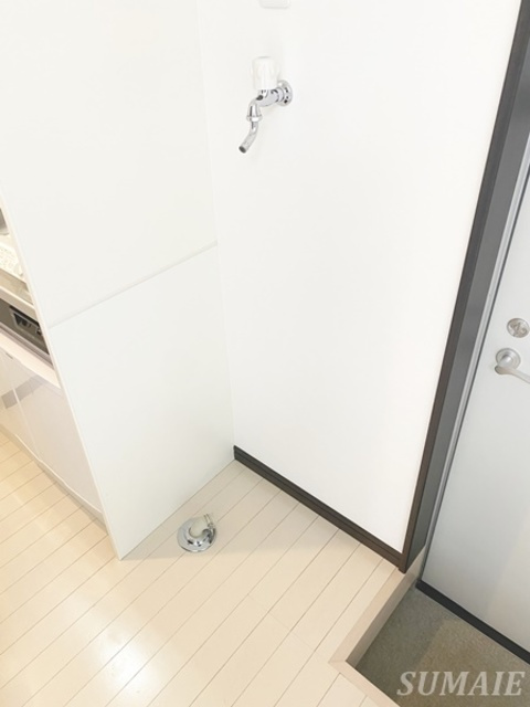 マーチ田端の設備|洗濯機置き場です