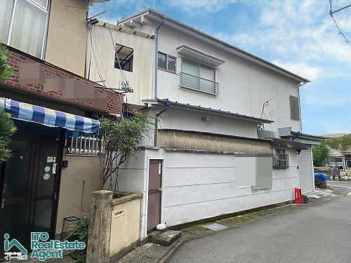 衣笠北荒見町 店舗の外観