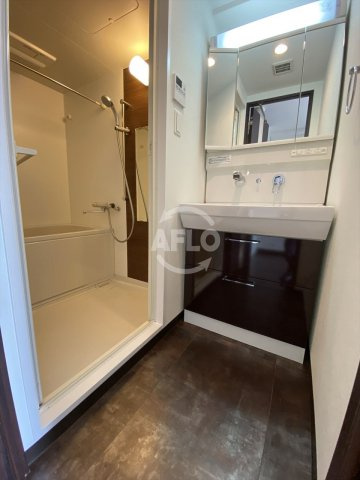 S-RESIDENCE淀屋橋の洗面所|S-RESIDENCE淀屋橋　洗面脱衣所