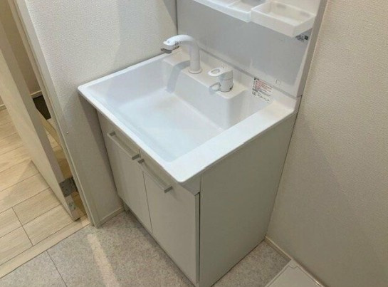 カインドネス中央林間の独立洗面台